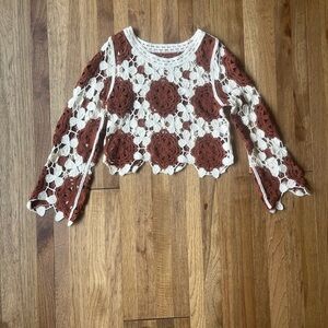 Crochet Floral Top in White and‎ Brown 70’s Hippy Boho Cottagecore Free People